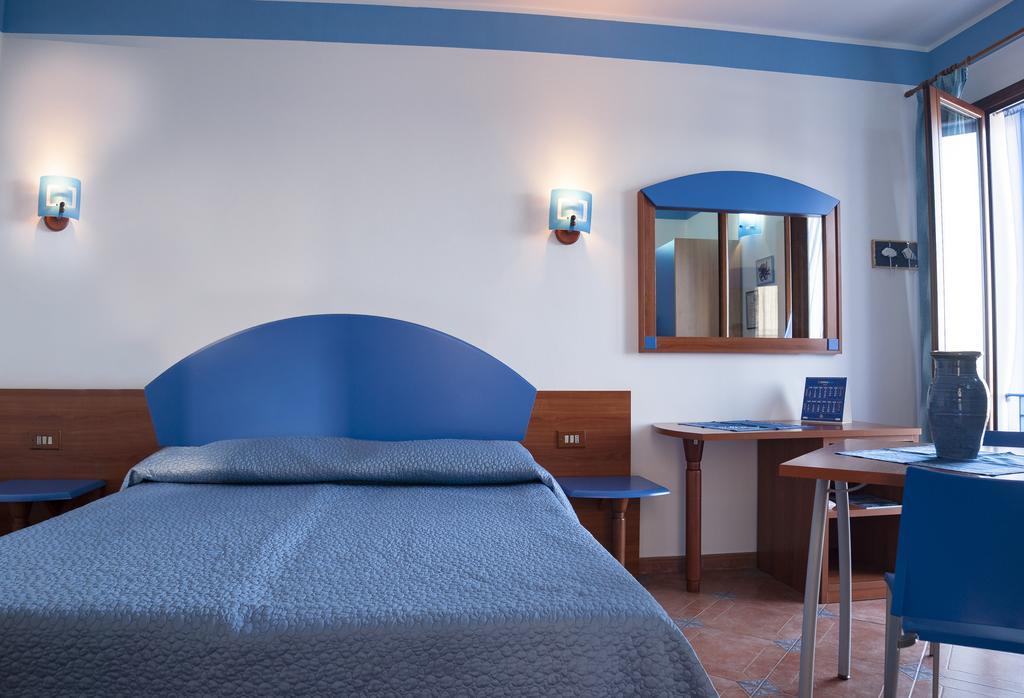 Sogni Nel Blu Aparthotel Isola di Ustica Eksteriør bilde