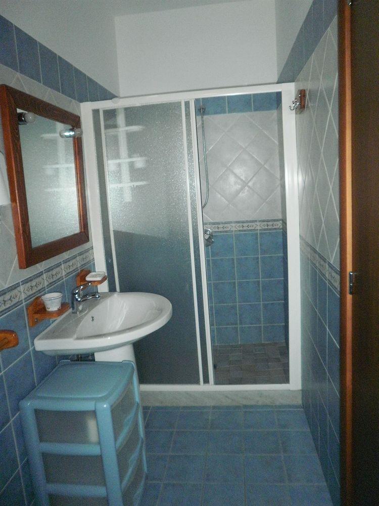 Sogni Nel Blu Aparthotel Isola di Ustica Eksteriør bilde