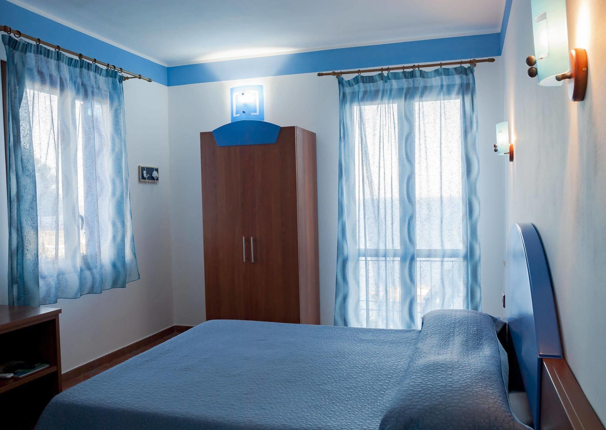 Sogni Nel Blu Aparthotel Isola di Ustica Eksteriør bilde